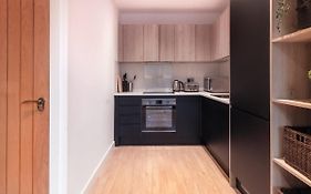 Furness House By Pay As U Stay